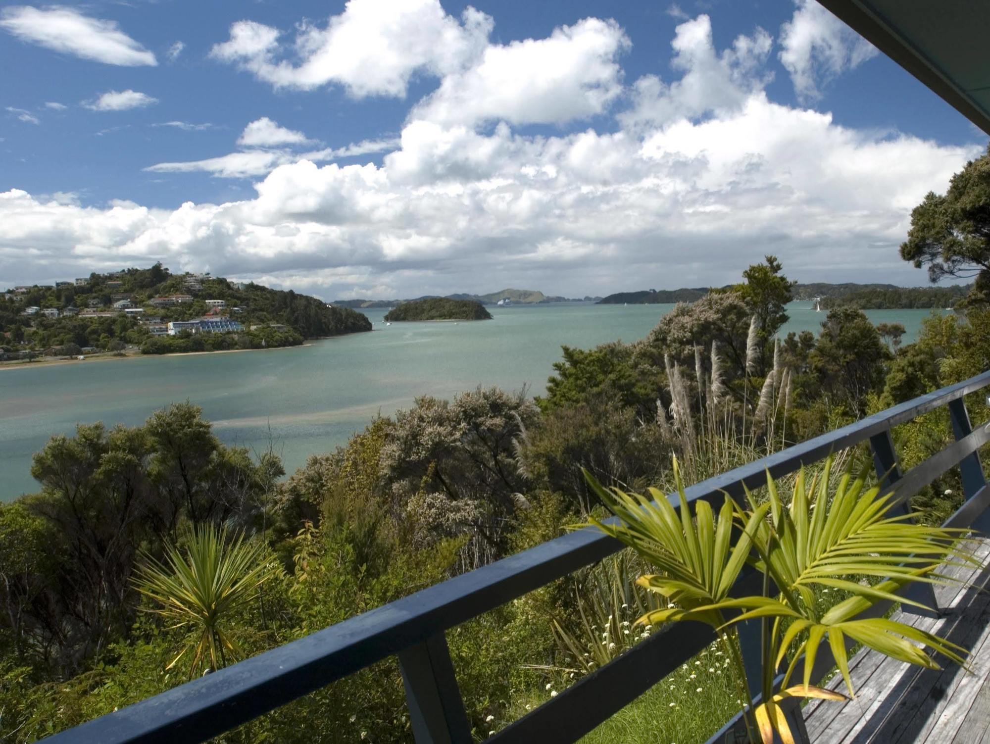 The Retreat Bay Of Islands Aparthotel Paihia Exterior photo